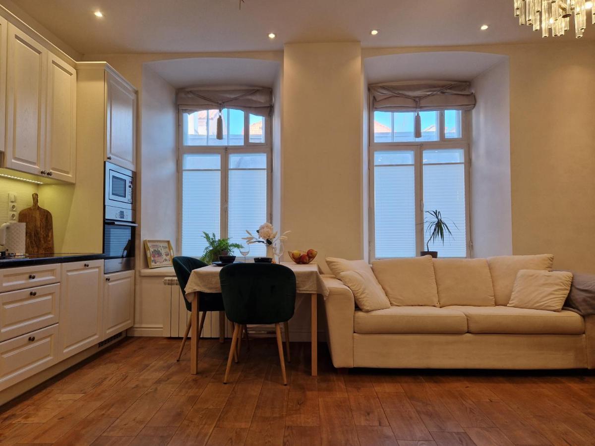 Lovely Apartment In Tallinn Old Town 외부 사진